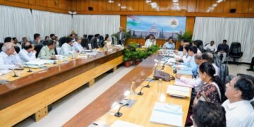 K’taka govt orders release of Rs 2,500 drought relief to farmers