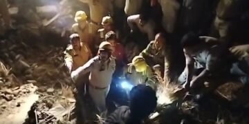 UP: Under-construction house collapses in Bulandshahr, three rescued safely