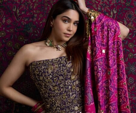 Sharvari shares heartwarming story of wearing mother’s heirloom saree for ‘Yeh Prem Mol Liya’