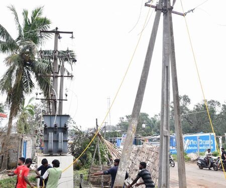 Andhra steps up efforts to restore normalcy in cyclone-affected districts