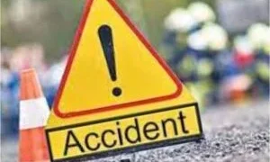 Four Killed, Over 20 Injured in Bus-Lorry Collision Near Piriyapatna, Mysuru