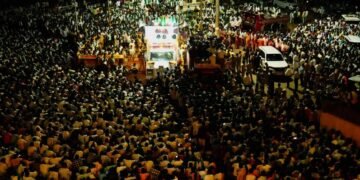 Karnataka: Thousands of Sugarcane Farmers Gather in Kittur, Demand ₹1,000 per Tonne Incentive