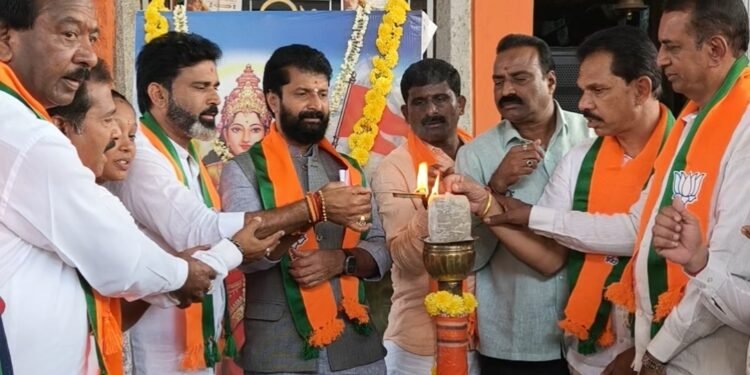 ‘Vocal for Local’ key to building Viksit Bharat, says Ravi CT