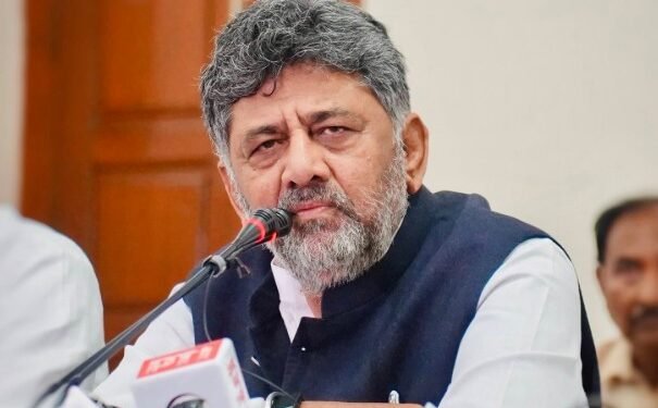Shivakumar Appeals to Sugarcane Farmers to End Protest, Seeks Meeting with PM Modi