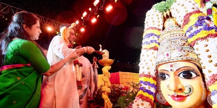 ‘Kaveri Arati’ Begins at KRS Brindavan Gardens; Prayers Offered for Farmers’ Welfare