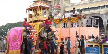 Telangana CM Revanth Reddy Attends Mysuru Dasara, Witnesses Jamboo Savari