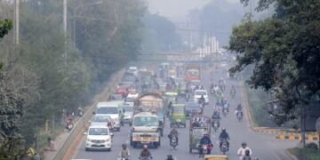 Lahore world’s most polluted city as air pollution blamed for cutting life expectancy in Pakistan